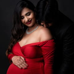 Maternity Indoor & Outdoor Shoot By Camotions