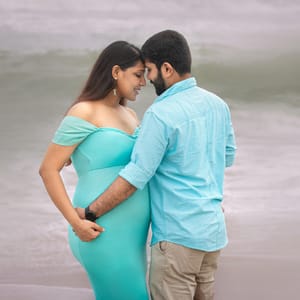 Maternity Shoot By Livin By Pooja