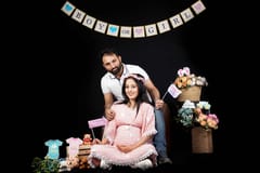 Maternity Shoot By Vip Photography Studio