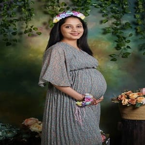 Maternity Shoot By Vip Photography Studio