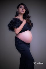 Maternity Shoot By Fingly Family Moments