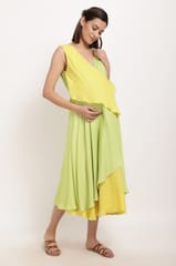 Wrap maternity dress