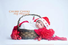 Chubby Cheeks Baby Photography - New Born