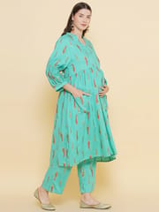 Mine4Nine Women's Green Color Shirt Collar Maternity & Nursing Kurta Set