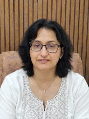 Dr Kamana Chikara Malik - Obs and Gynecologist