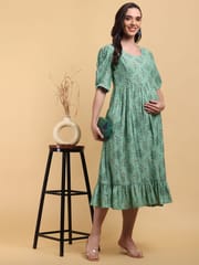 CHARISMOMIC Green Petal Push Maternity & Nursing Dress : Green