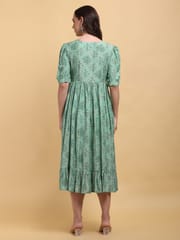 CHARISMOMIC Green Petal Push Maternity & Nursing Dress : Green